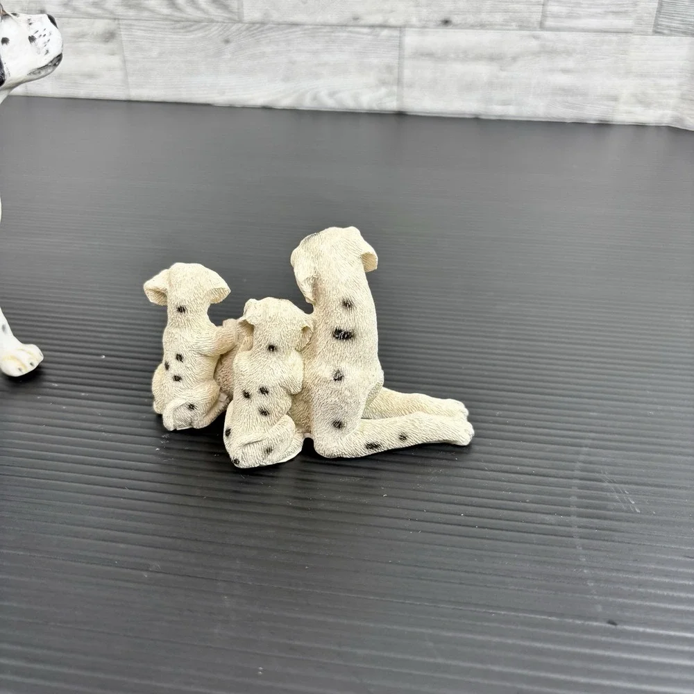 N/A dalmatian family